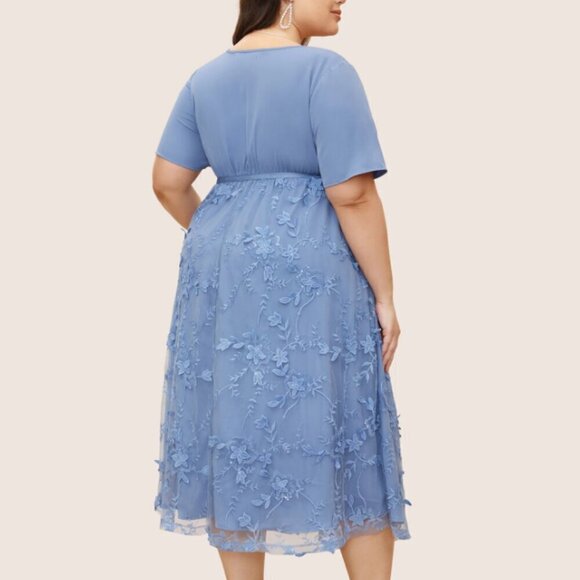 BloomChic Plus size 5XL Wedding Guest Dress us 28 - Picture 3 of 5